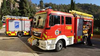 Muere una persona en el incendio de una vivienda en Málaga capital: el fuego destruyó todo el domicilio