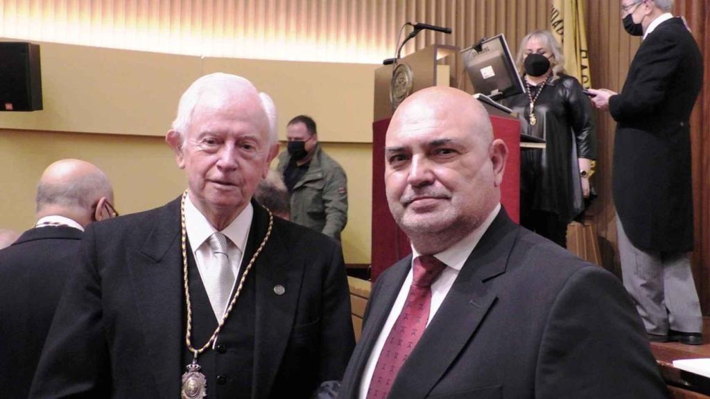 Los doctores Mateo e Iglesias cierran la temporada de conferencias