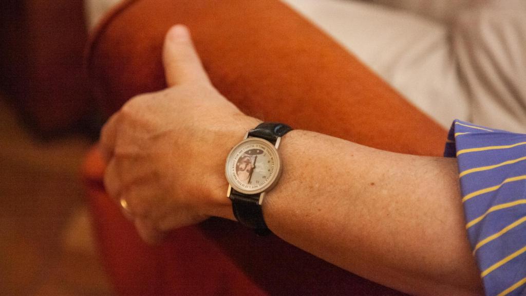 Shakespeare en la muñeca de Luis Alberto de Cuenca.