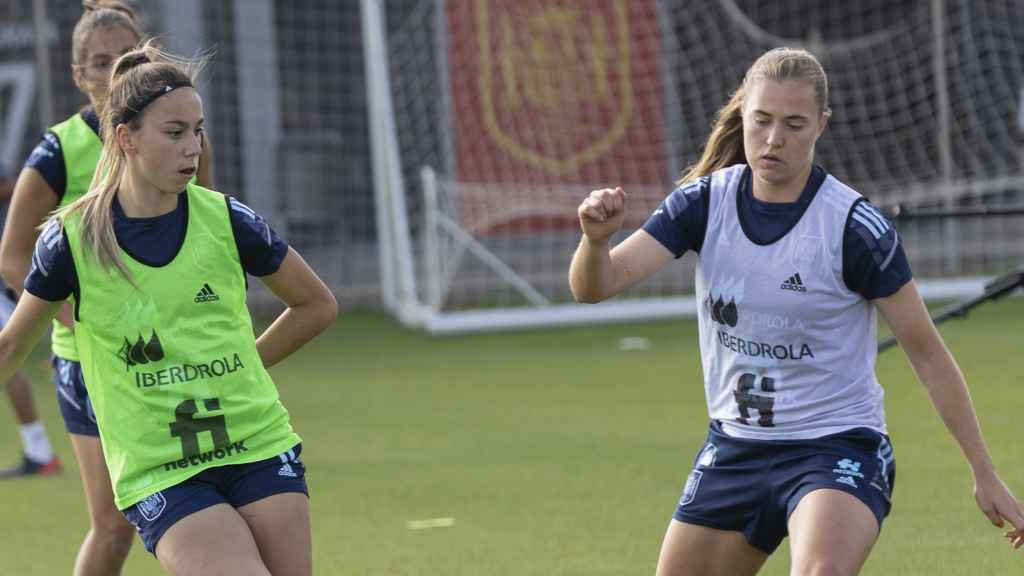 La Selección Española Femenina de fútbol durante una sesión de entrenamiento en la Ciudad del Fútbol de Las Rozas.
