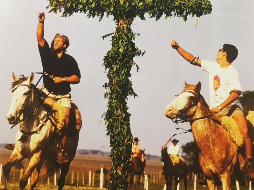 En Paraguay, durante la Ruta Quetzal de 1994.