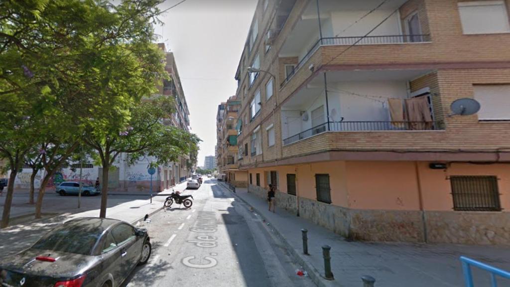 Una de las calles de Nou Alacant, Alicante.