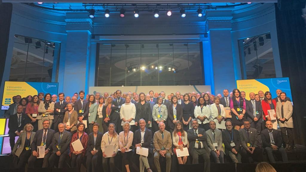 Ceremonia de entrega de los Sellos de Calidad en Edición Académica CEA-APQ