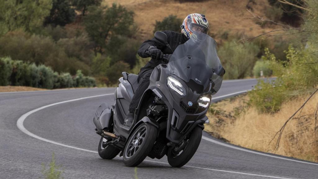 Versión probada del nuevo Piaggio MP3.