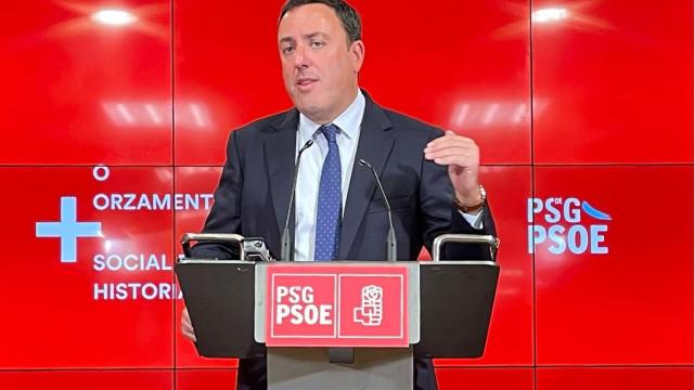 El secretario xeral del PSdeG, Valentín González Formoso, en rueda de prensa.