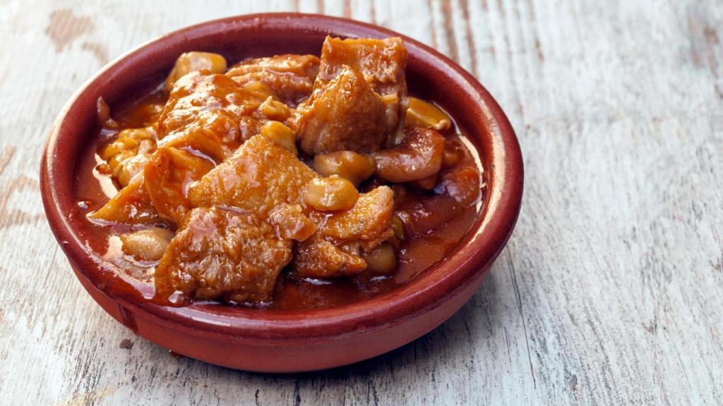 Callos con garbanzos.