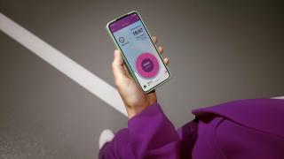 "No volveré a ir a un parquímetro": esta app te deja pagar por el aparcamiento y te devuelve el dinero que sobre