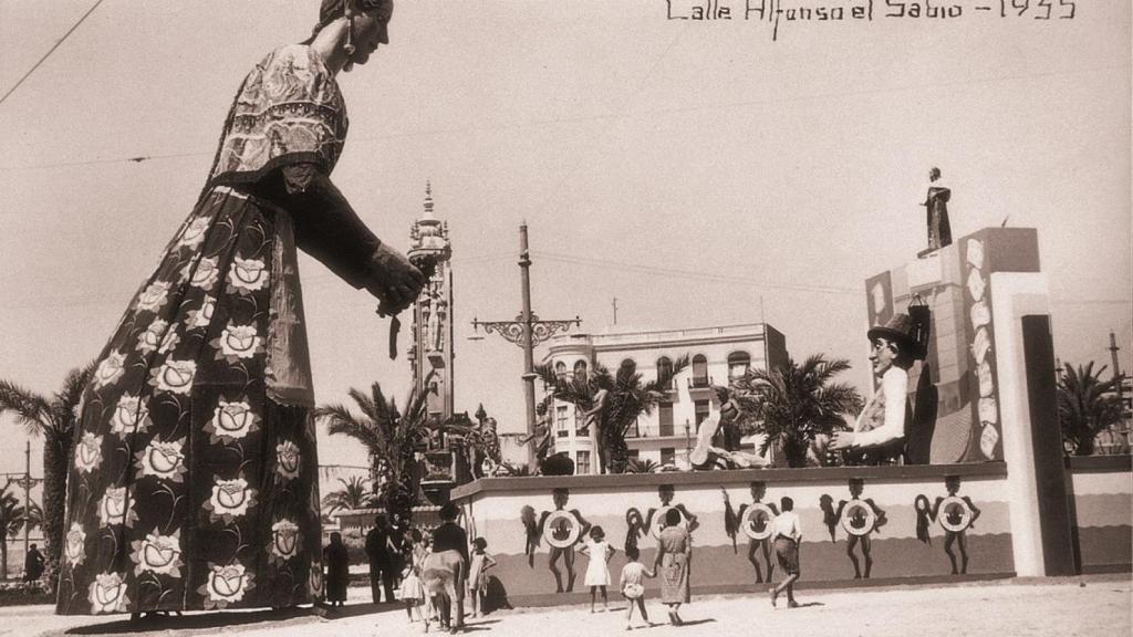 La foguera Alfonso el Sabio de 1935, ironiza sobre el fiasco del año anterior.