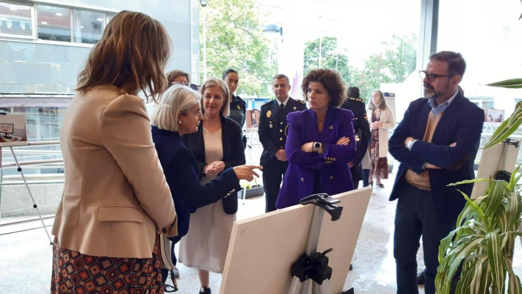 María Rivas y Ángel Mato en la derecha de la imagen
