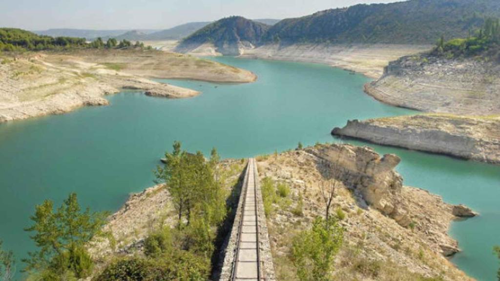 Los embalses de cabecera del Tajo siguen perdiendo reservas.