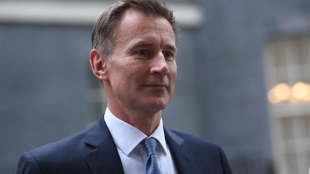 Jeremy Hunt, el ministro de los 'bandazos', nuevo capitán de las Finanzas en un Reino Unido a la deriva