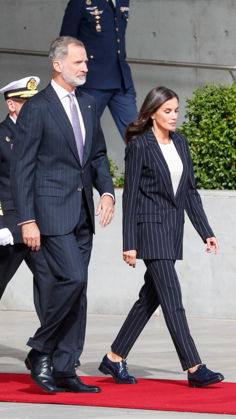 Ha elegido vestir de Hugo Boss en un guiño especial a Alemania.