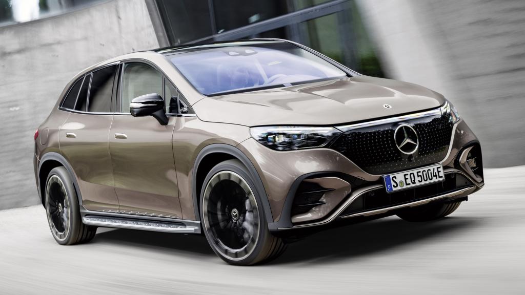 El Mercedes EQE SUV tiene los mismos rasgos que el EQE berlina.