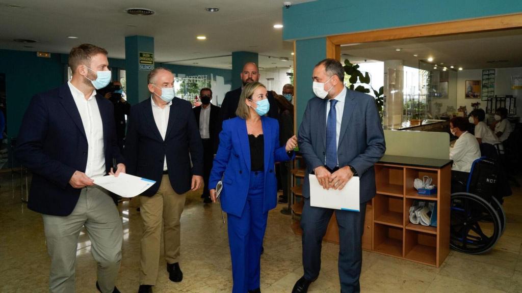 Presentación de la primera pieza del Novo CHUAC.