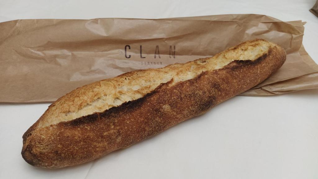 La barra de pan de Clan Obrador.