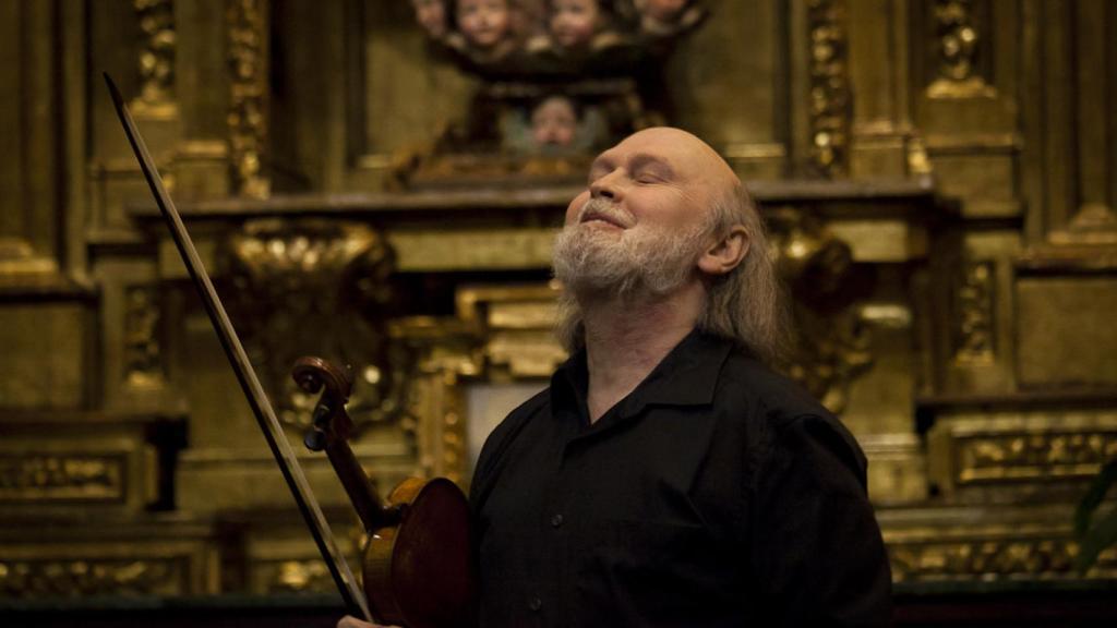 Ángel Sampedro durante un concierto.