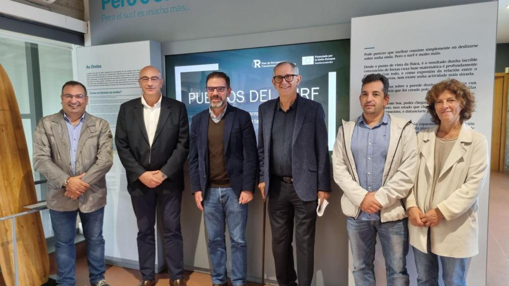 González, Mato y Ferrero en el centro de la imagen esta mañana