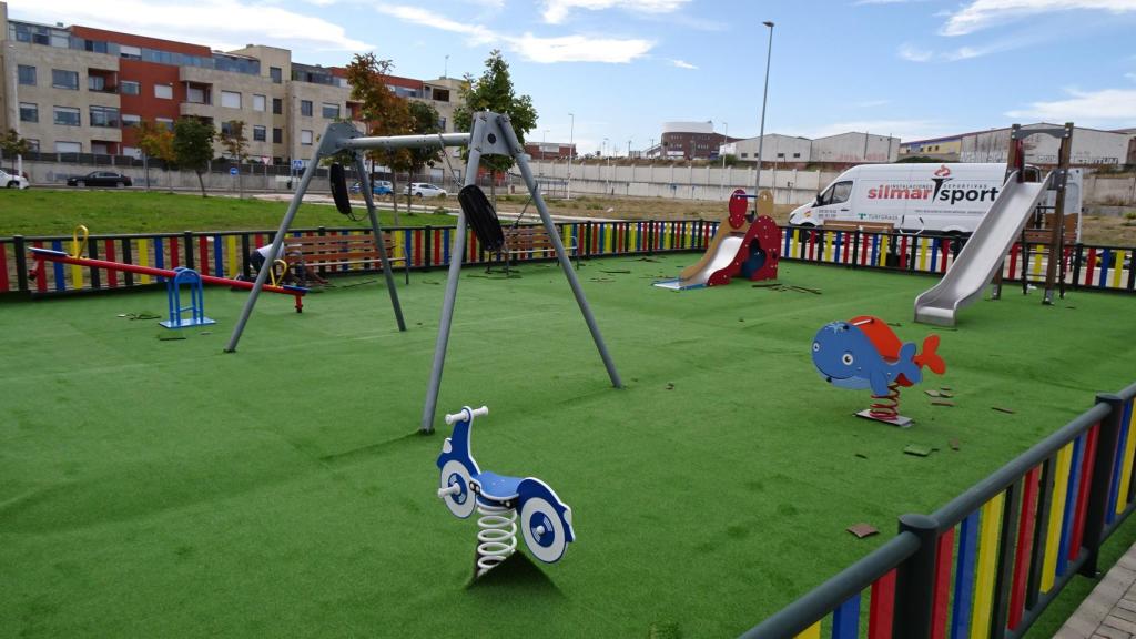 Parque infantil Virgen de la Paloma de Santa Marta