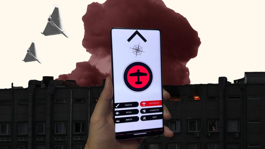 Fotomontaje con drones iraníes y la aplicación ePPO