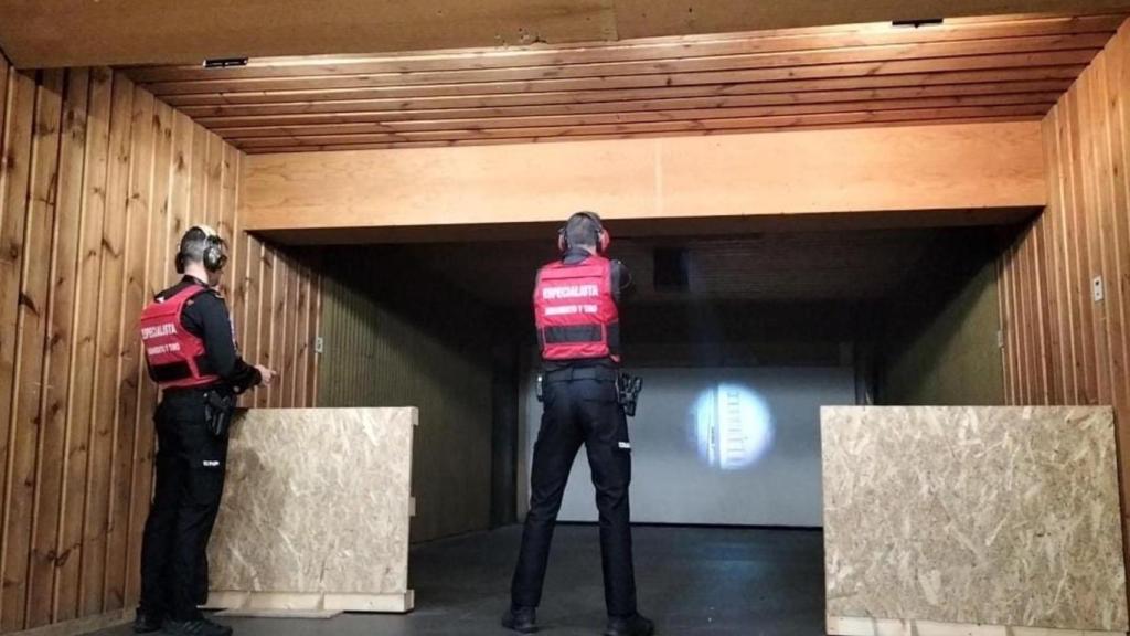 Demostración del sistema de tiro virtual con sistema laser.