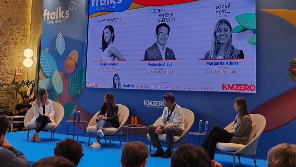 Participantes en la mesa redonda 'Inversión de impacto' celebrada este 21 de octubre en el marco de ftalks.