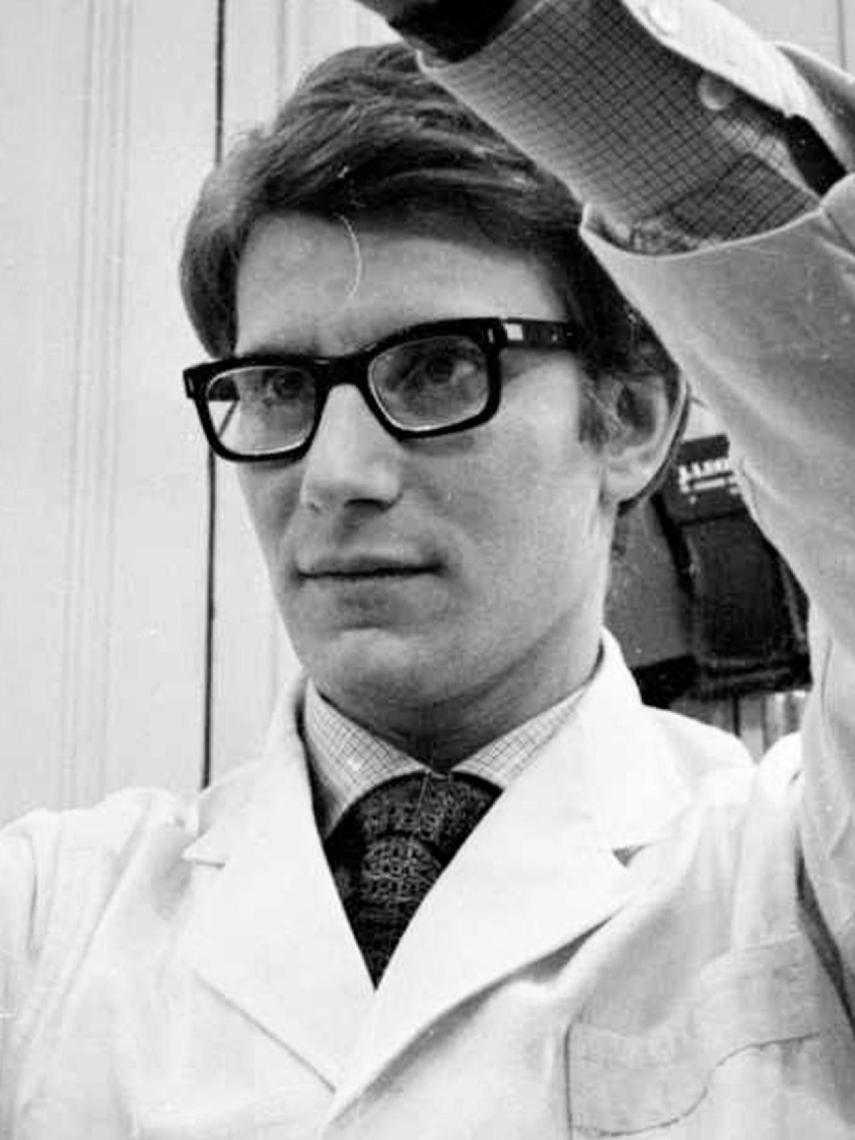 Yves Saint Laurent.