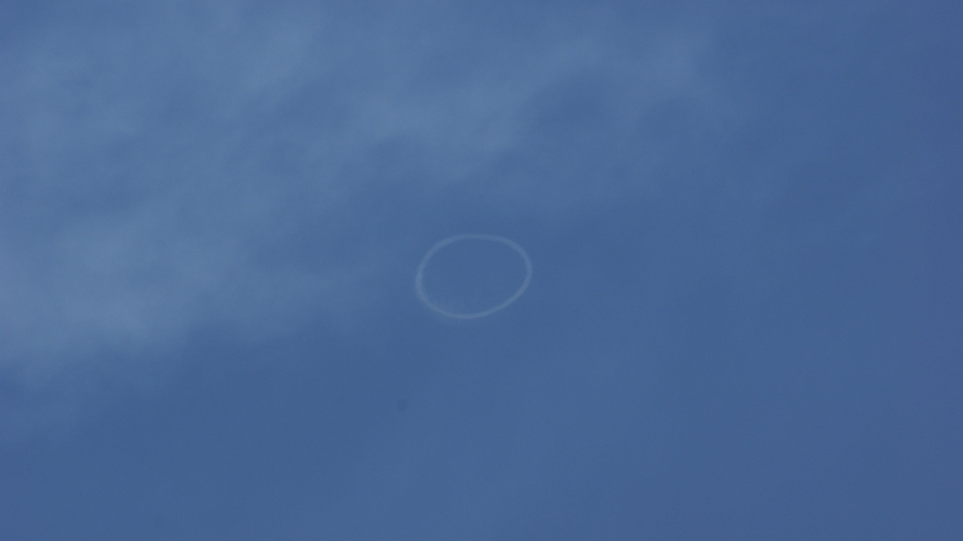 Círculo que fotografió Alberto en la exhibición aérea de Samil. Imagen: Cedida