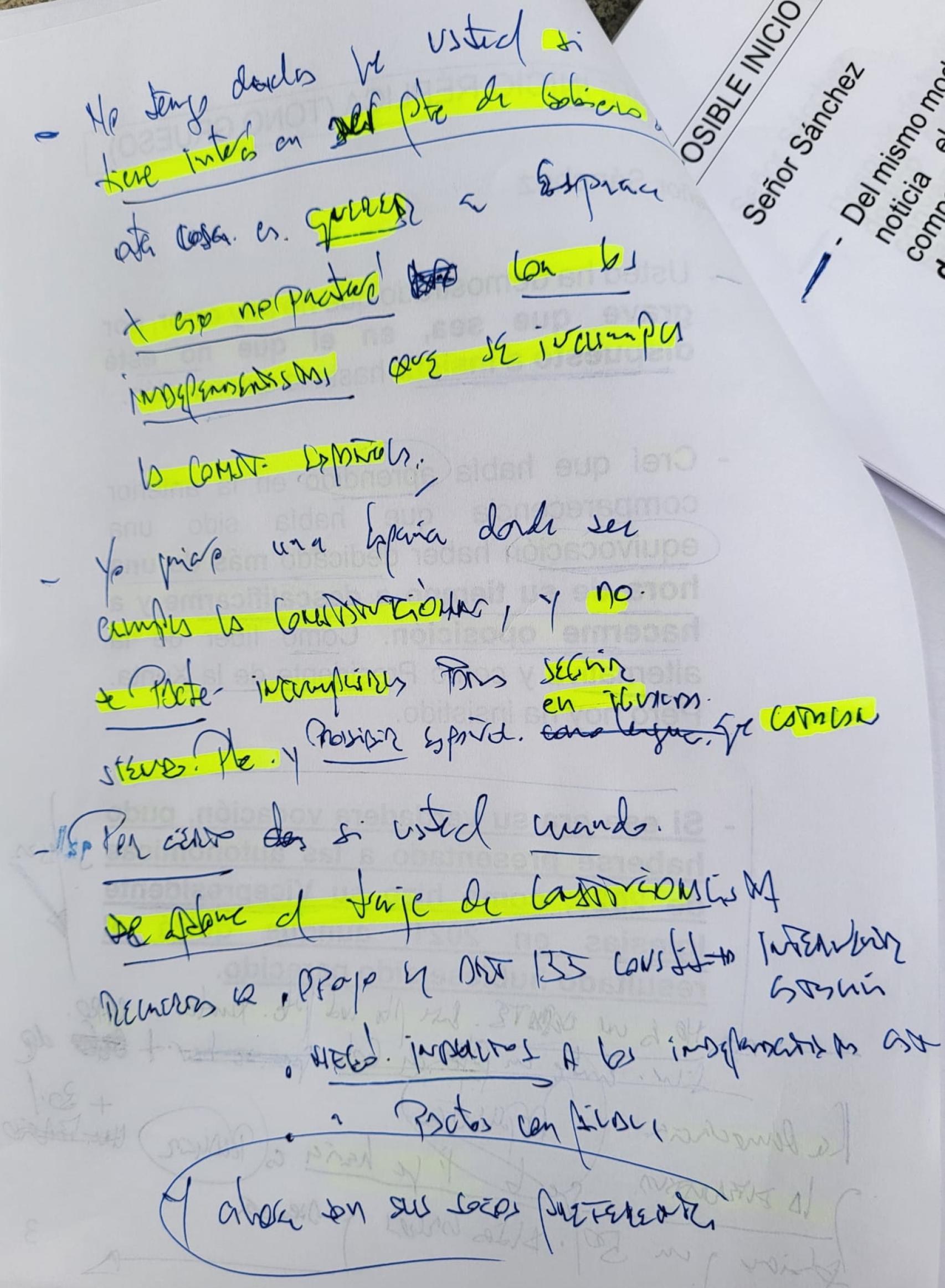 Las anotaciones de Feijóo mientras debatía con Sánchez.