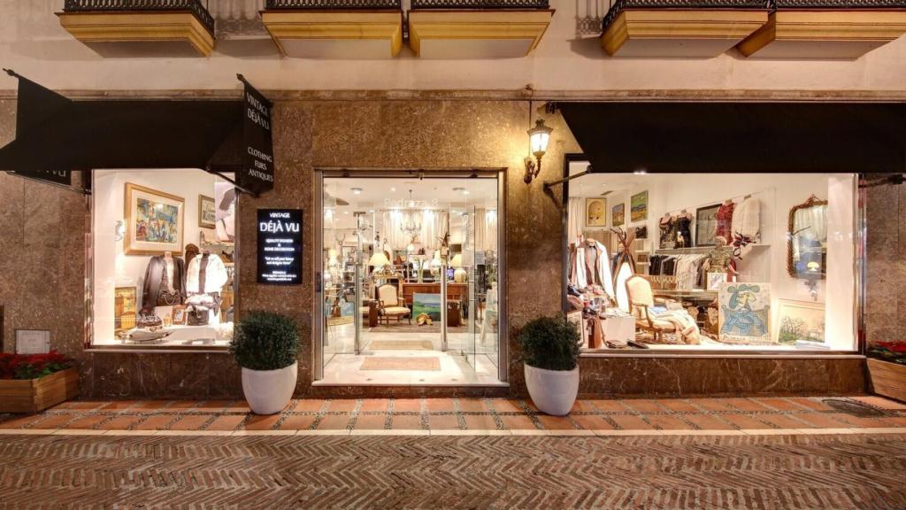 Vintage Déjà Vu vende también muebles.