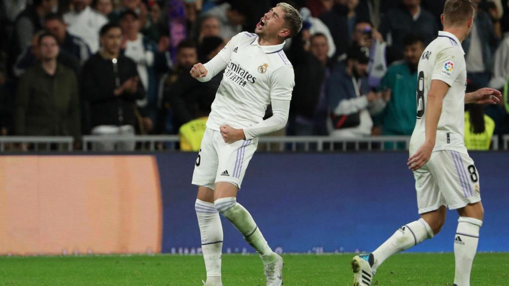 Fede Valverde celebra su golazo.