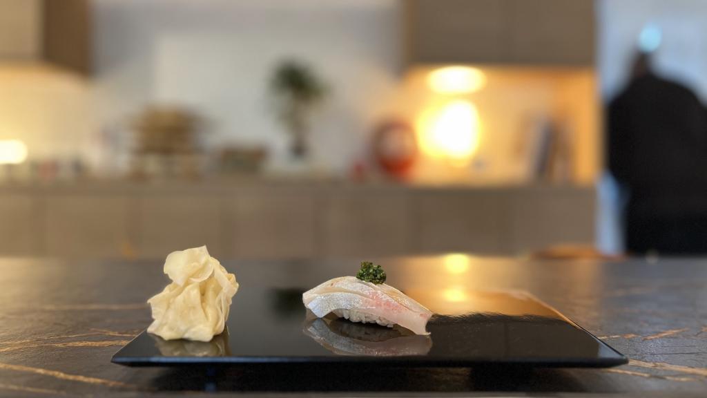 Nigiri servido en la barra de Sushi Bar Hannah