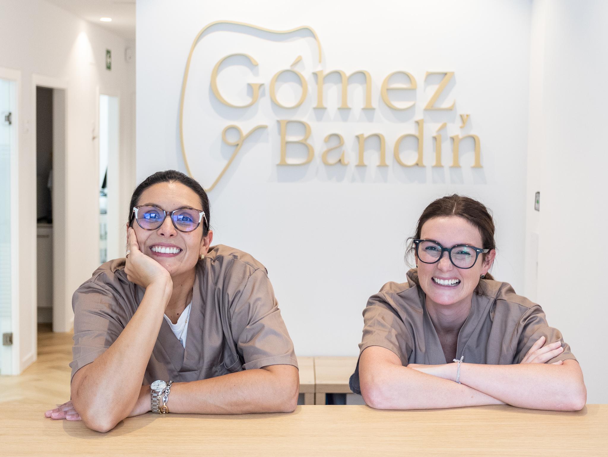 Teresa Bandín y Cristina Gómez.