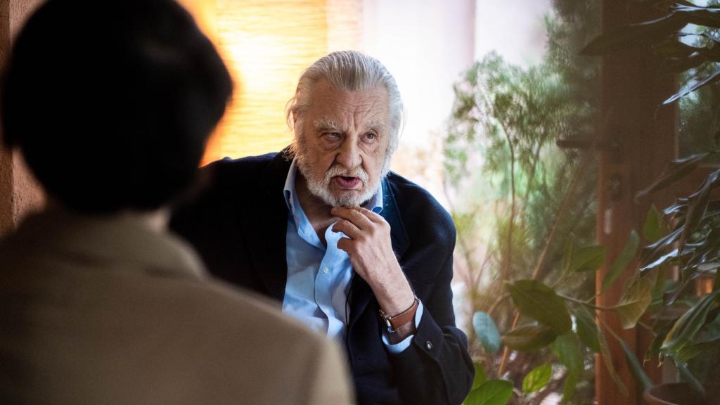 Eduardo Sotillos es hijo de un militar republicano y nieto de un periodista de la bohemia.