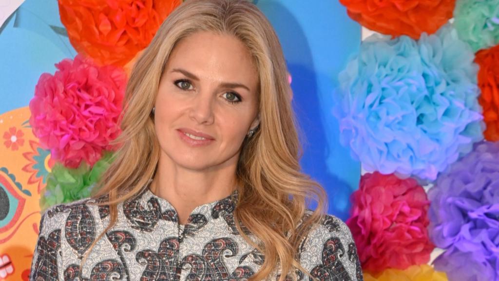 Genoveva Casanova posa en el Instituto de México.