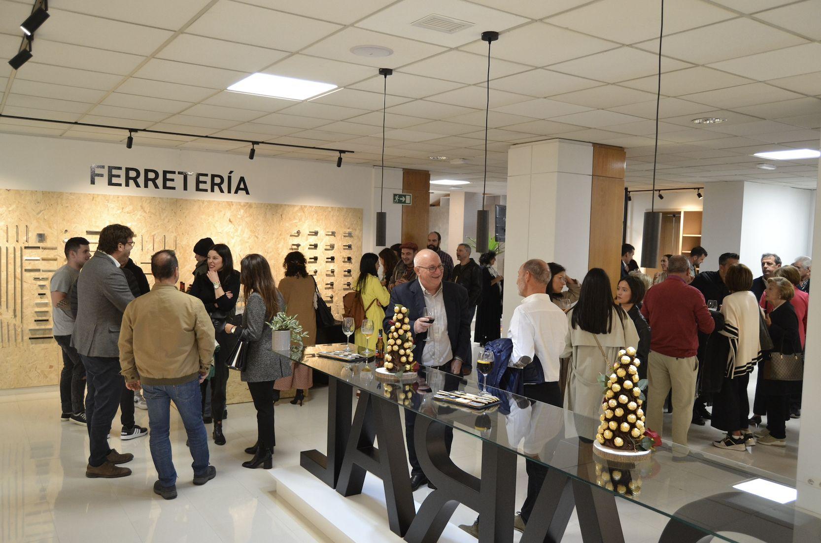 Inauguración nuevo local Reformas Garal y Tap 3.