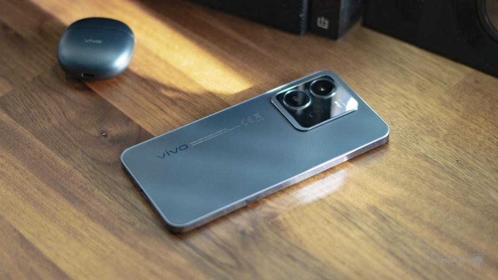 Analizamos el Vivo X80 Lite, un móvil con un diseño espectacular