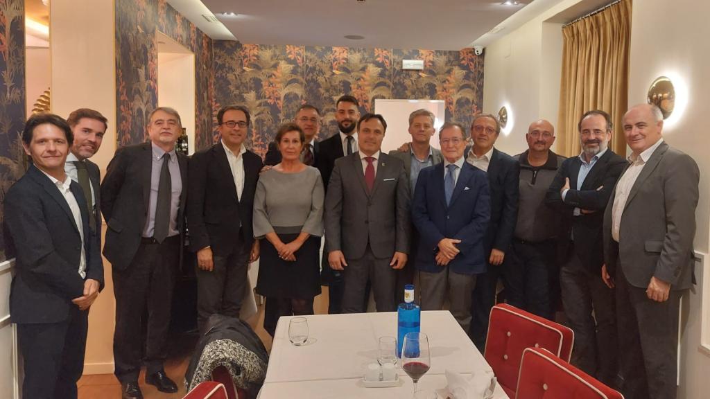 Reunión del Club Conecta con Carlos Bonilla.