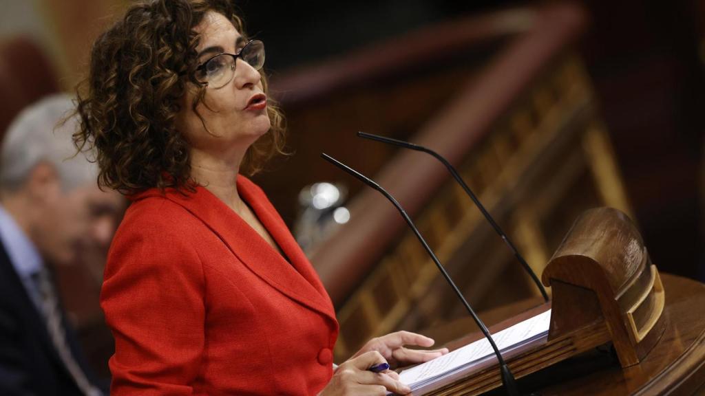 La ministra de Hacienda, María Jesús Montero, este miércoles en el Congreso.