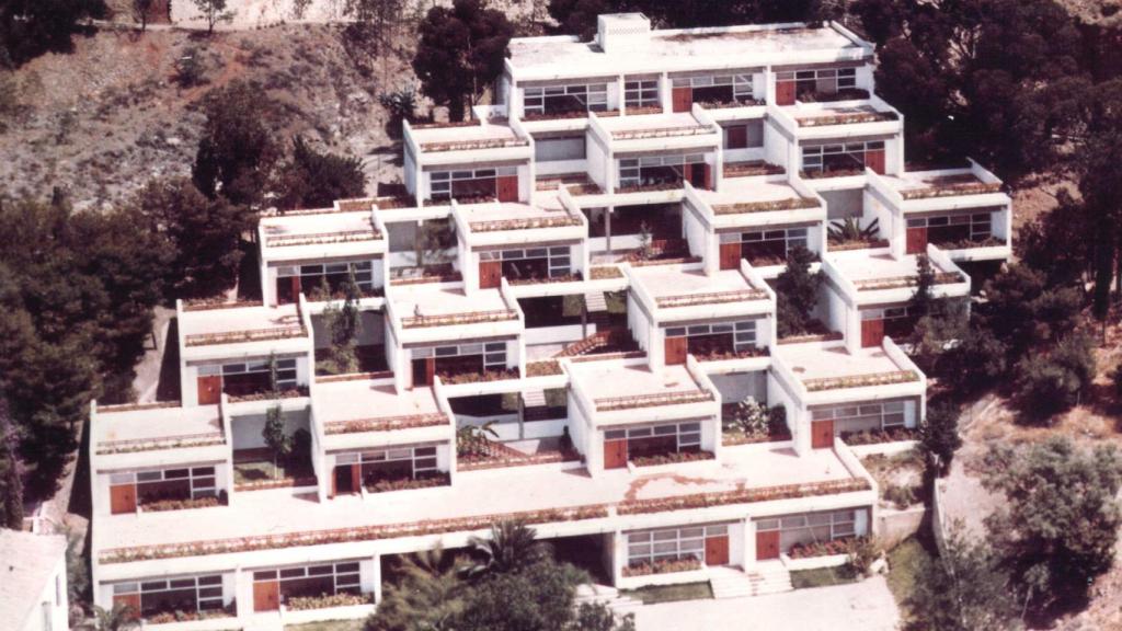 Fotografía antigua de la Academia Santa Teresa de Málaga.