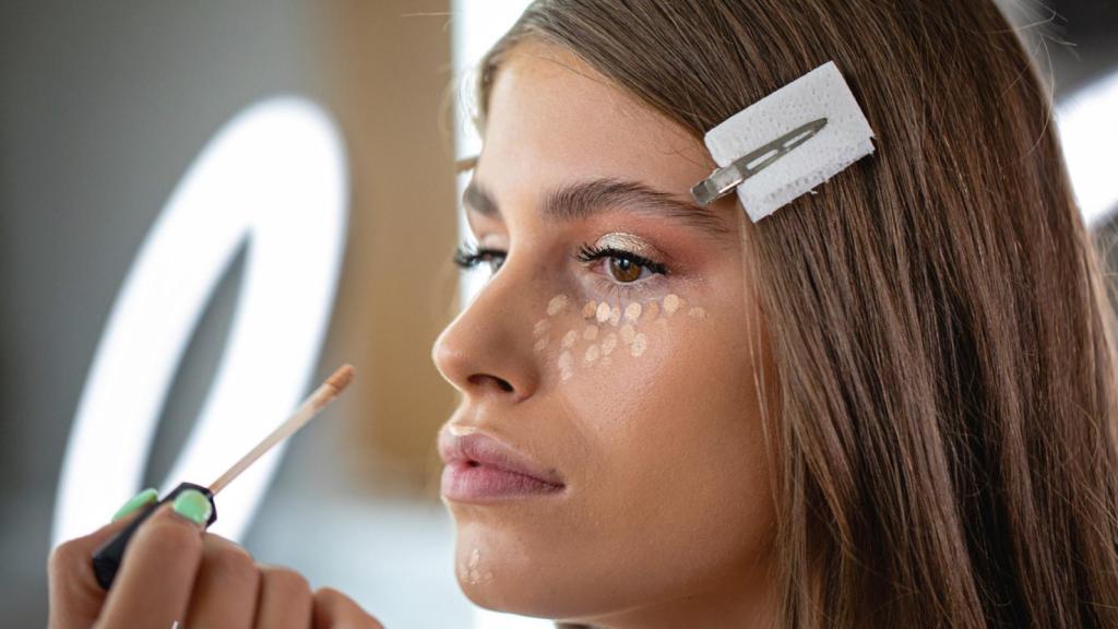 Cómo aplicar el iluminador de forma correcta y rápida.