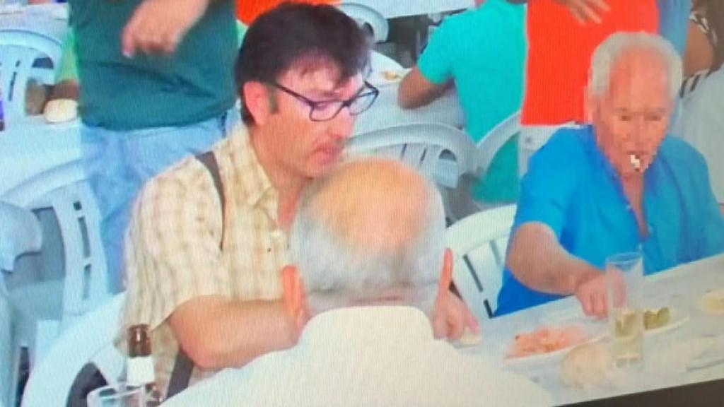 Alfonso, en la comida de mayores de las fiestas de septiembre de Villamayor de Calatrava.