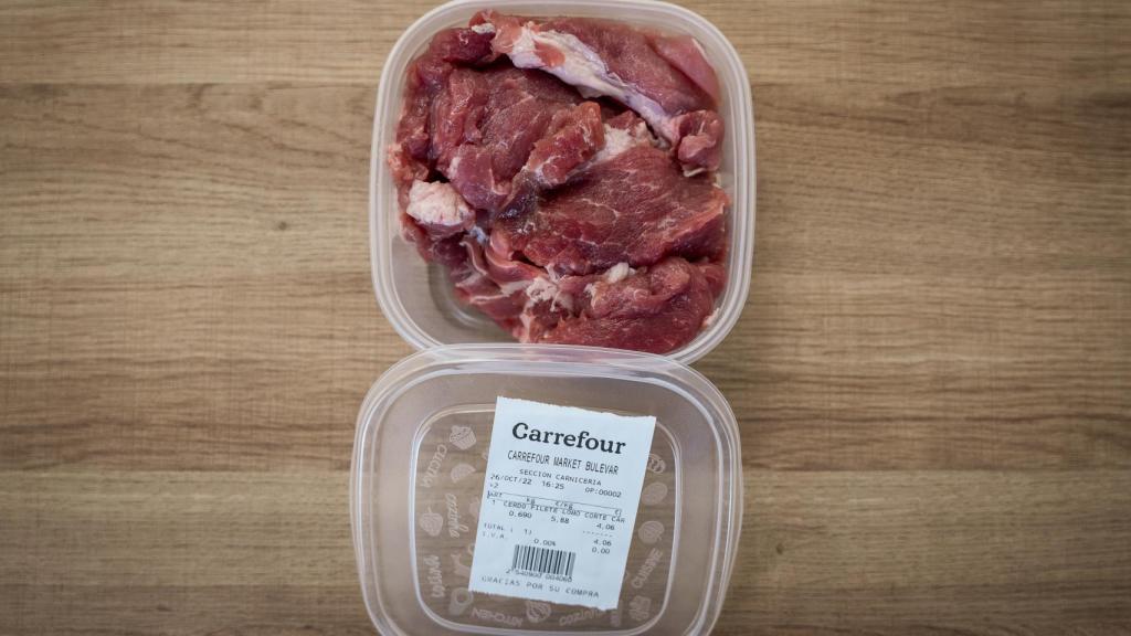 Los seis filetes de lomo que nos han echado en el táper.