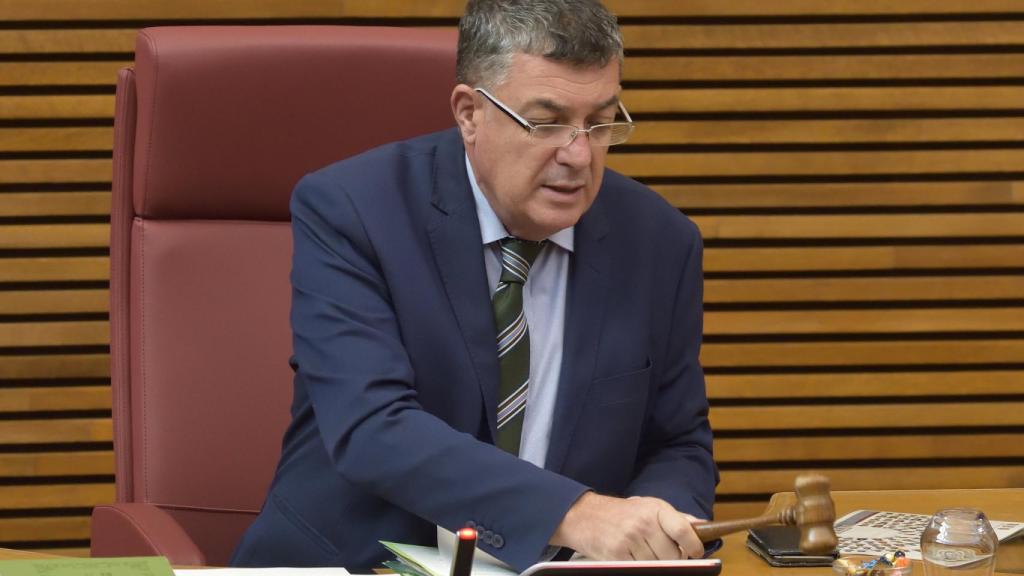 Enric Morera, histórico dirigente nacionalista y presidente del Parlamento autonómico.