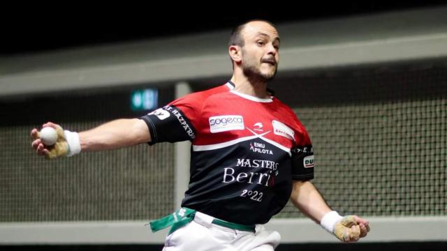 Inhar Ugarte, jugador de pelota vasca, sueña con representar a País Vasco en el Mundial.