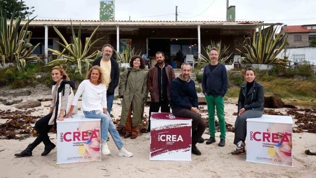 Comienzo de la residencia artística de DepoCrea en el Náutico de San Vicente (O Grove).