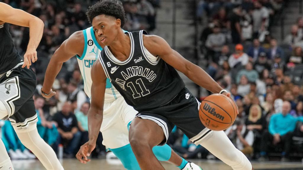 Joshua Primo, durante un partido de los San Antonio Spurs