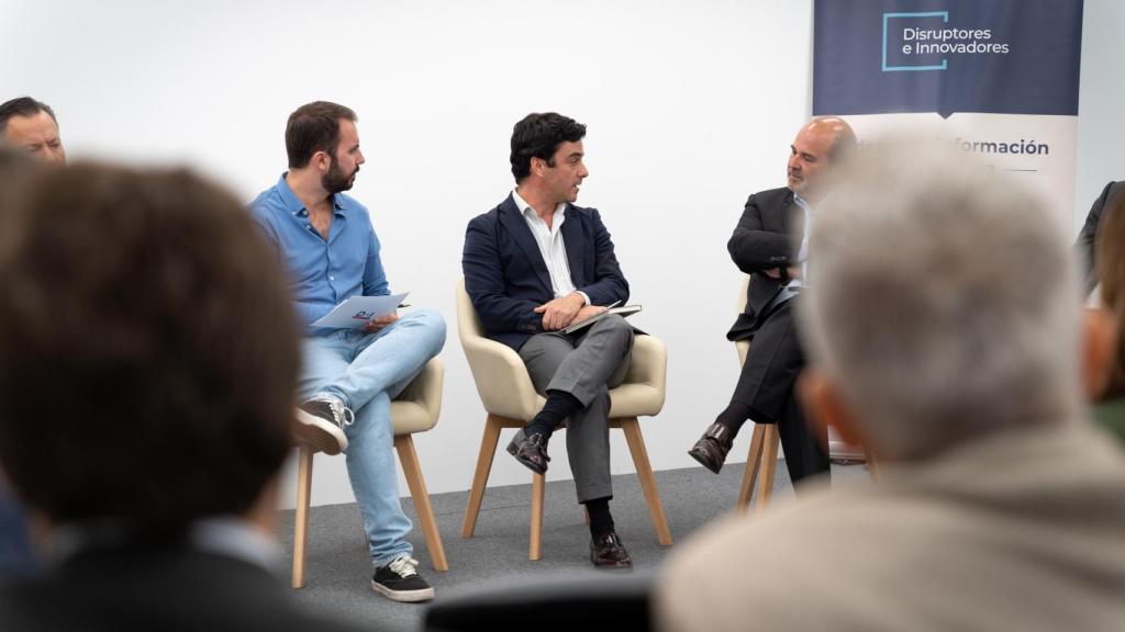 Un instante del encuentro sobre el futuro de los centros de datos sostenibles, organizado por D+I y Schneider Electric.