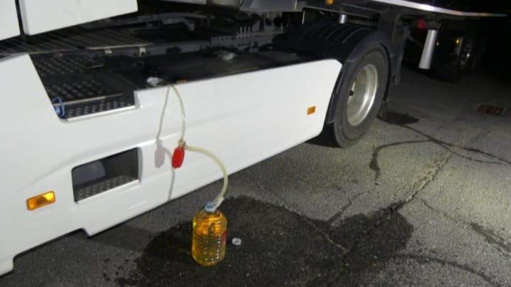 El robo de combustible de un camión