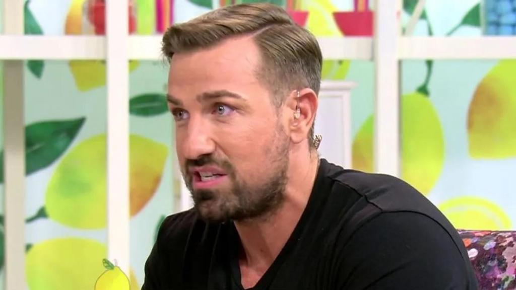 Rafa Mora, en una de sus colaboraciones en 'Sálvame'.