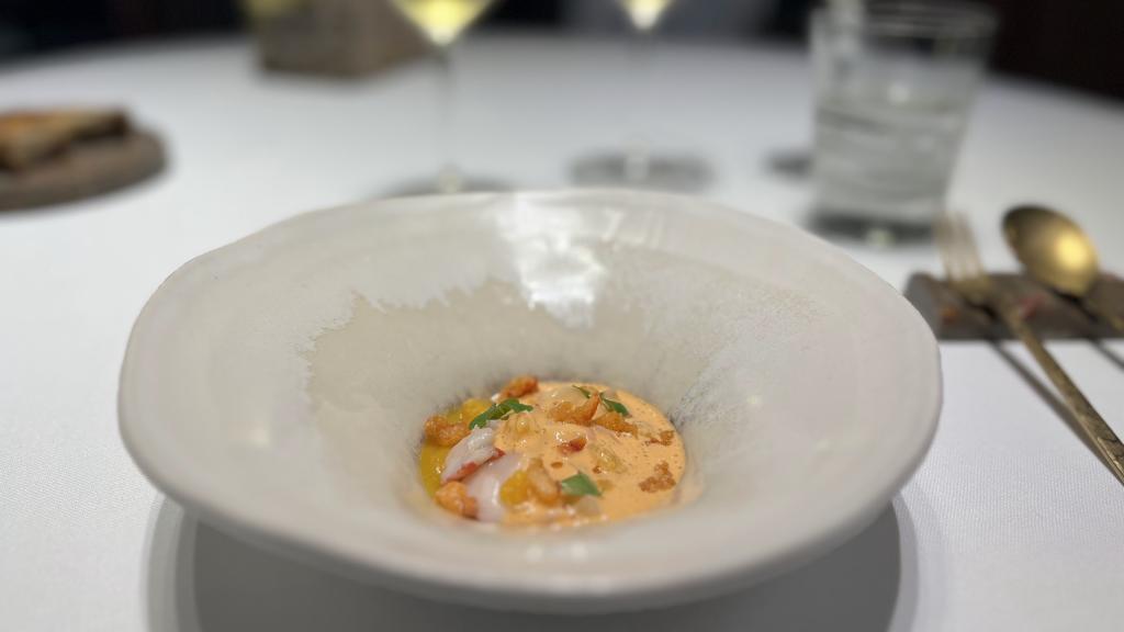 Ensalada de bogavante y cítricos